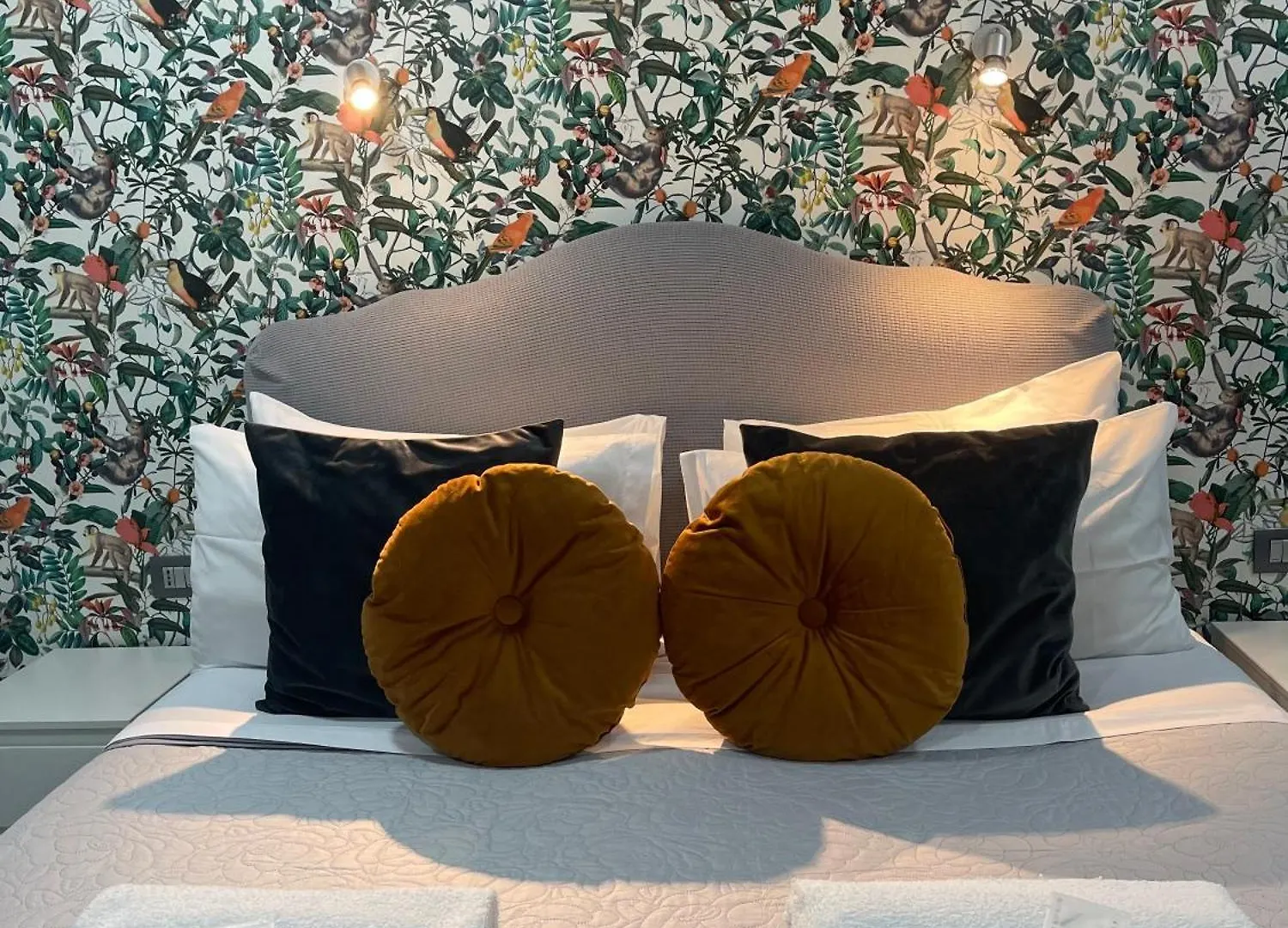 Domus Leone Apartment Naples