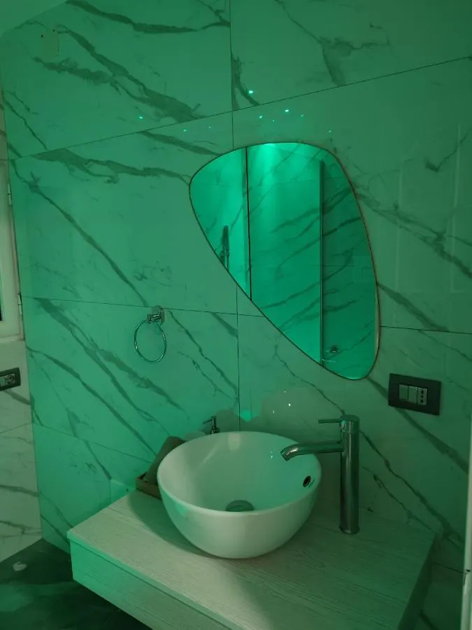 Domus Leone Apartment Naples